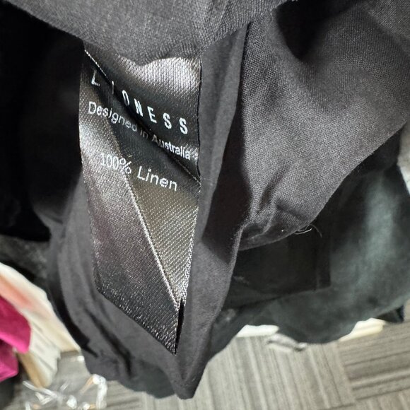 Lioness “Straight Shooter” Mini Dress in Black Linen Size XXS (AU 4 / US 0) - Picture 8 of 8